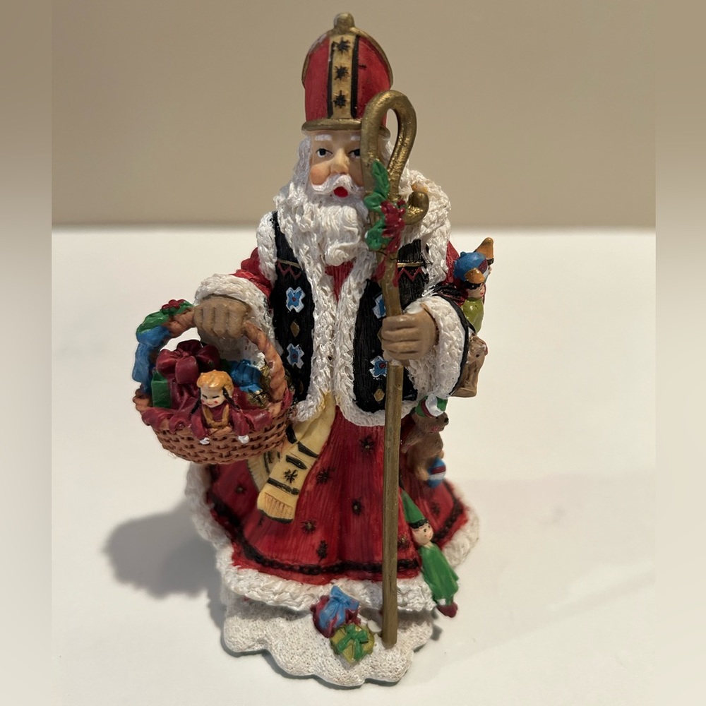 The International Santa Claus Collection Turkey St. Nicholas SC54 2001 VTG EUC